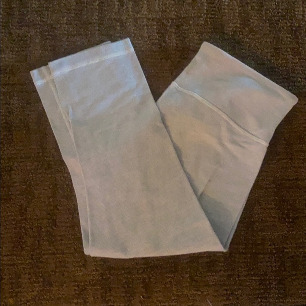 Align crop 23 lululemon size 10